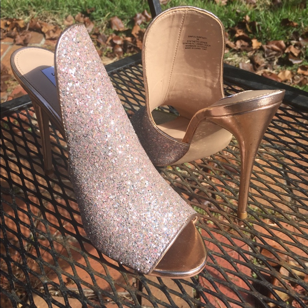 Steve Madden Pink Glitter Peep toe heel